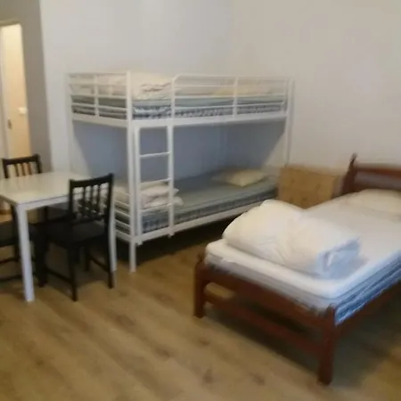Small Group Hotel apartamentowy