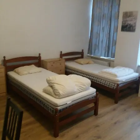 Small Group Hotel apartamentowy *